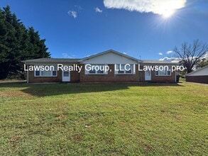 Building Photo - Pennsylvania 4501-4503