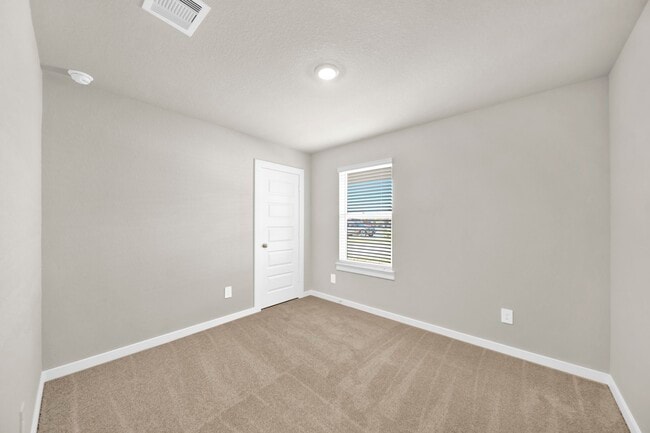 Building Photo - 16675 Sterling Clf St