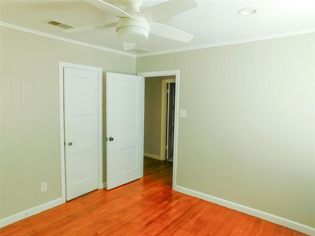 Building Photo - 2216 Palmer Dr