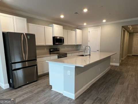 Building Photo - 226 Edgewater Dr