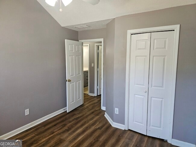 Building Photo - 218 Preston Cir