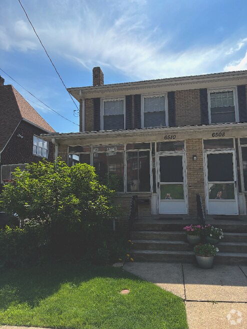 Building Photo - 6510 Jackson St