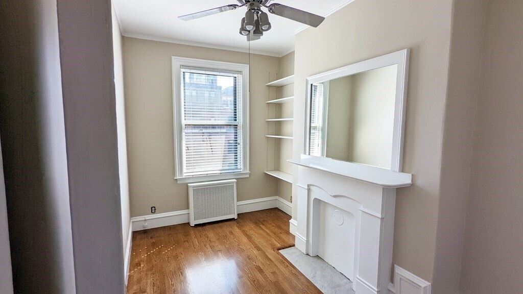 Building Photo - 388 Beacon St