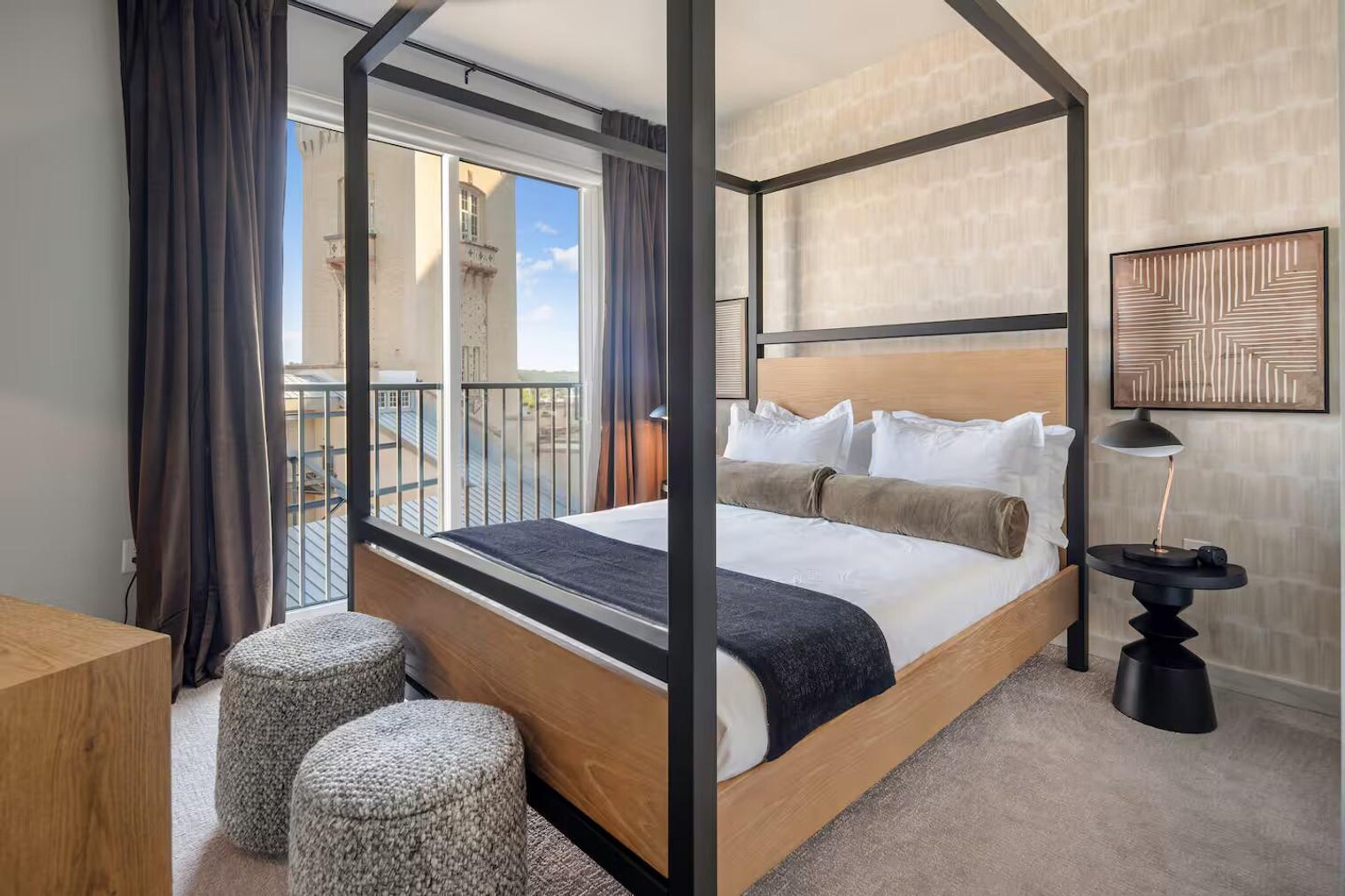 Building Photo - 51 S Broadway