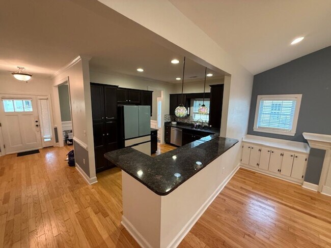 Building Photo - Welcome to Southwest Plantation