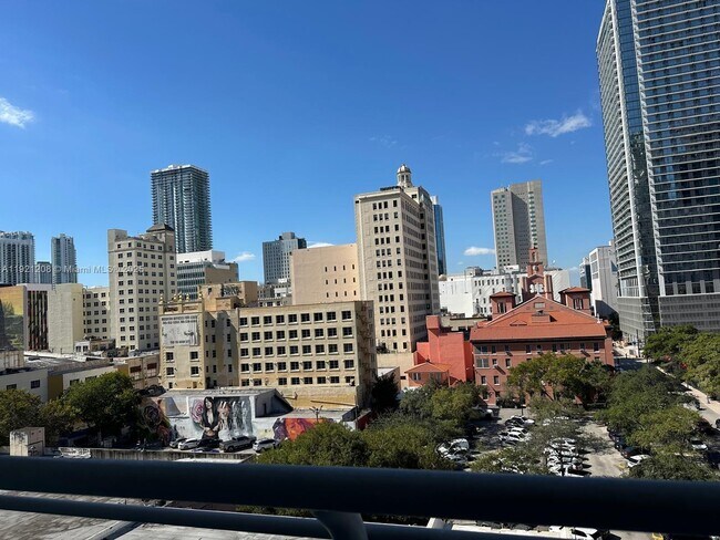 Building Photo - 133 NE 2nd Ave