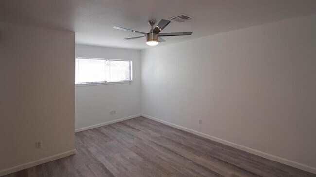 Building Photo - 3804 Summer Cloud Dr