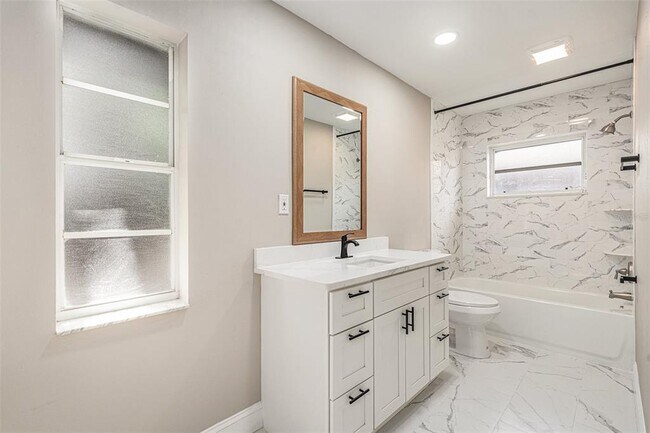 Building Photo - 5092 Abagail Dr