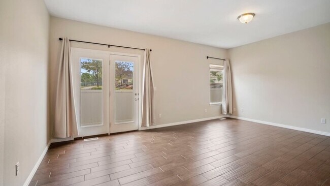 Building Photo - 10828 Wynview Ln