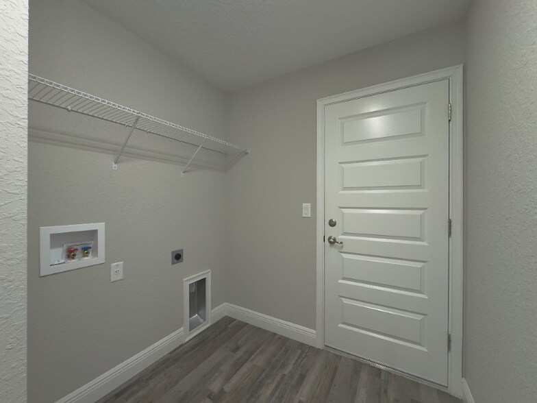 Building Photo - 6 Oak Pass Loop