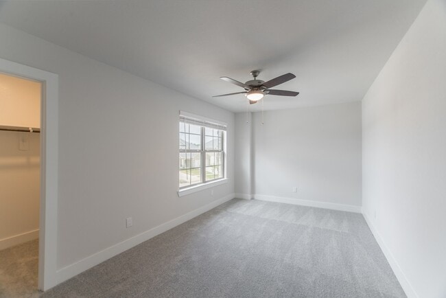 Building Photo - 10539 Preserve Wy