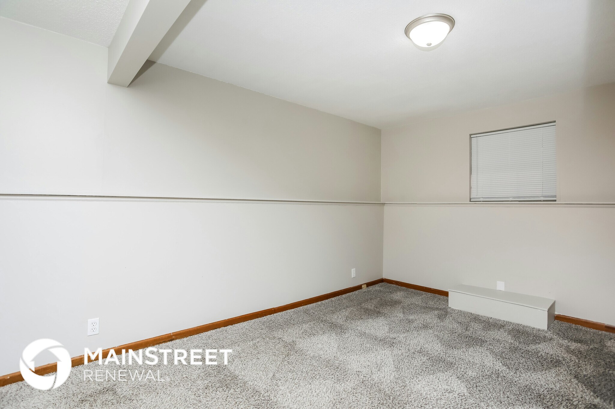 Building Photo - 206 NW 102 St