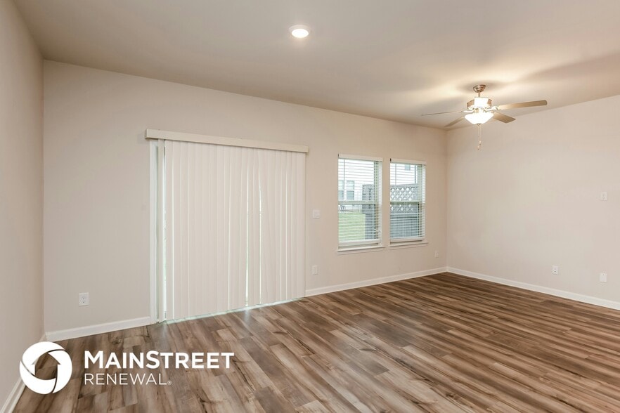 Building Photo - 5110 Glade Park Dr