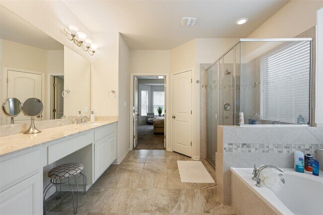 Building Photo - 2844 Coral Valley Dr