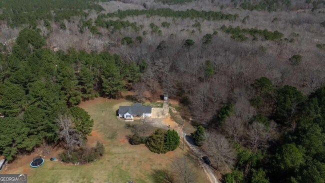 Building Photo - 641 Honey Creek Rd