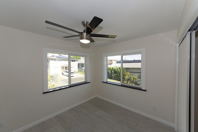 Building Photo - 1068 Kinau St