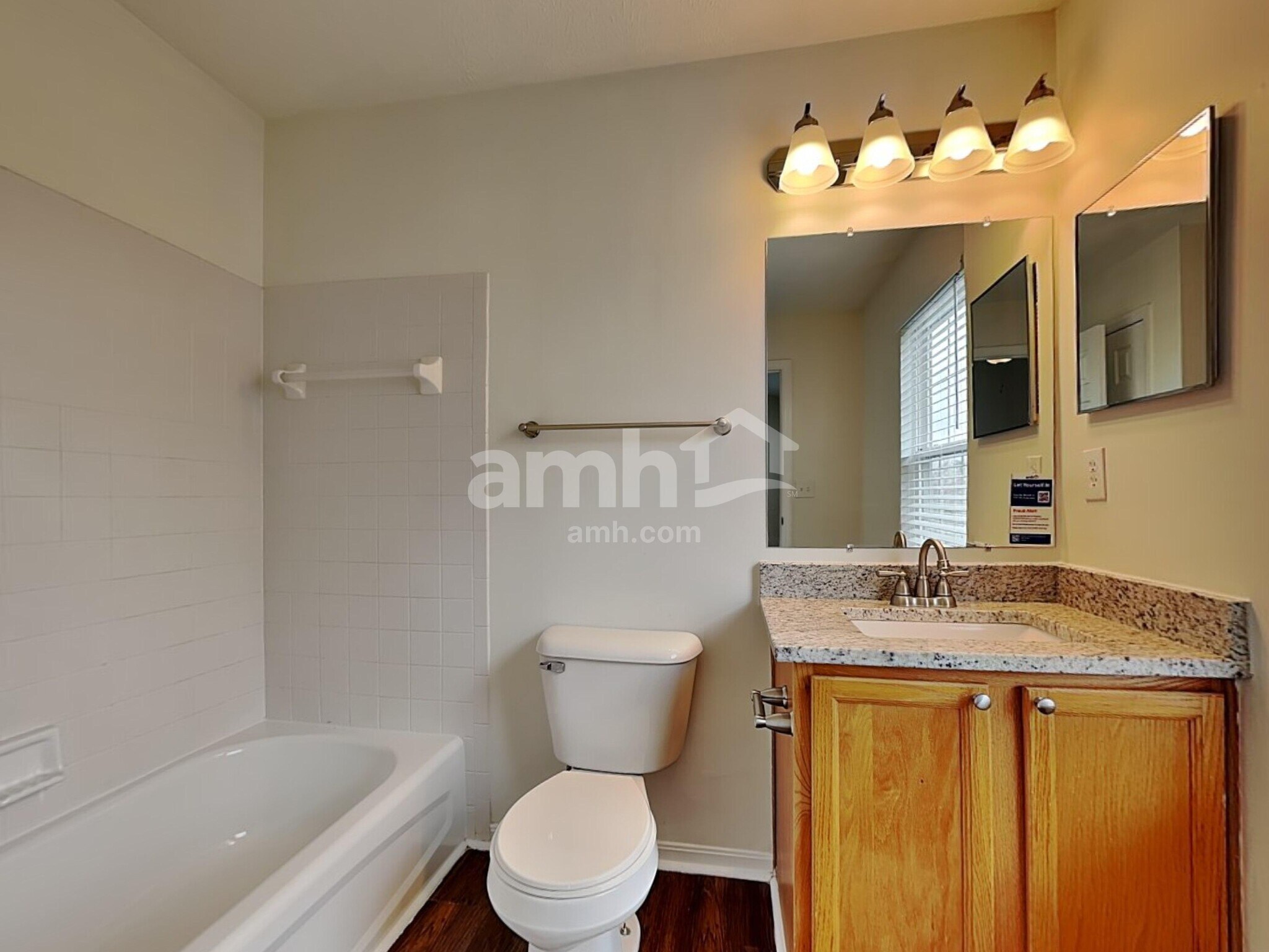 Building Photo - 6645 Water Lily Ln