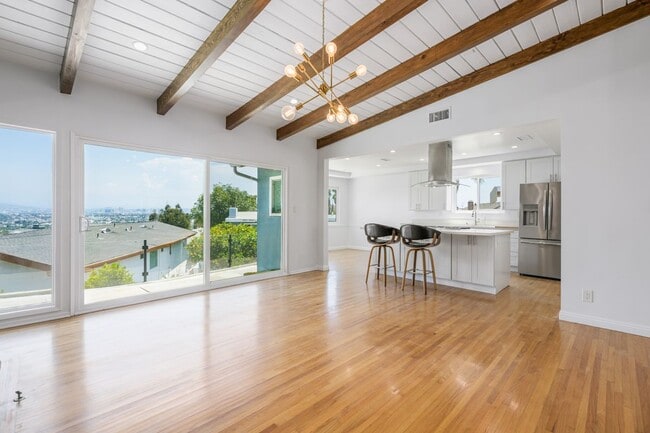Building Photo - 4413 Don Felipe Dr