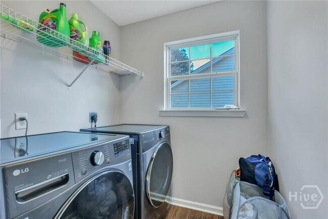 Building Photo - 1506 Bradley Blvd