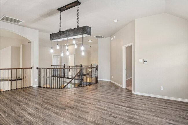 Building Photo - 1320 Ghost Flower Dr