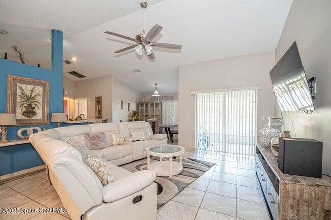 Building Photo - 437 Ward Rd SW