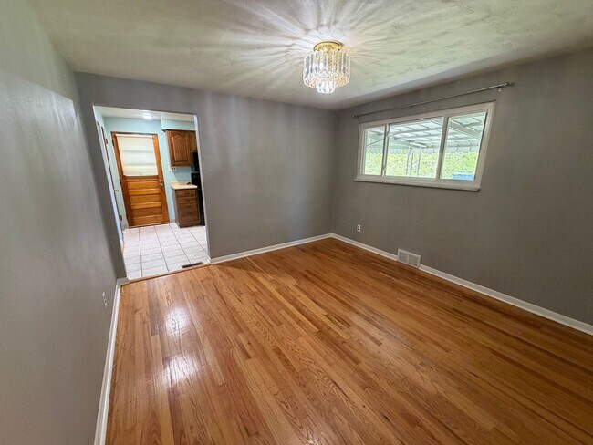 Building Photo - Beautiful Home for Rent