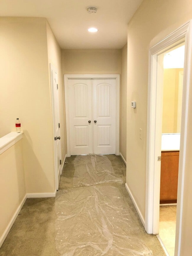 Building Photo - 1306 Alston Forest Dr