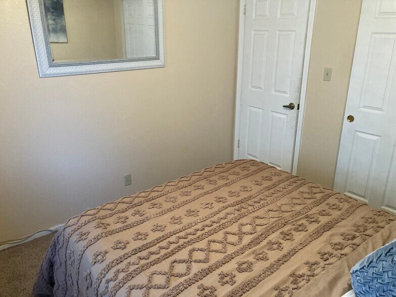 Building Photo - 8649 Orvieto Dr