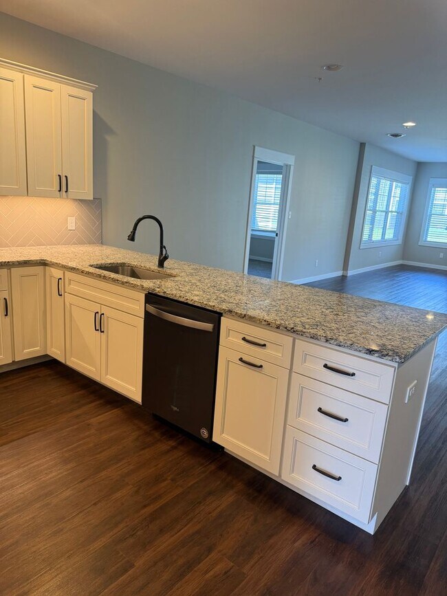 Building Photo - 3 Bedroom, 3 Bathroom - Shippensburg, PA!