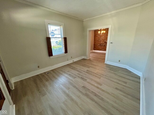 Building Photo - 639 Stevens St