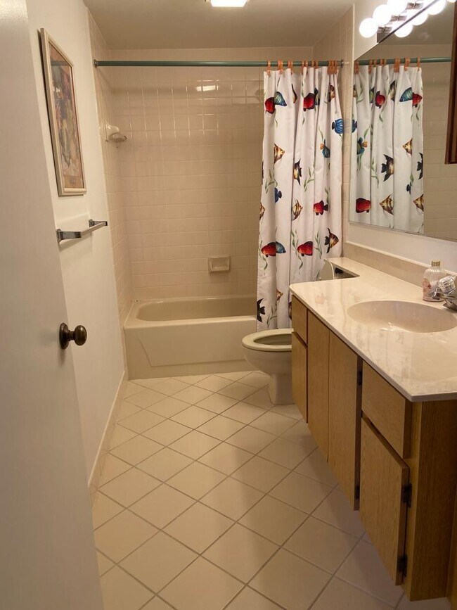 Building Photo - 8010 80th Way