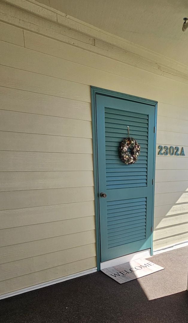 Building Photo - Dreamy Little River Condo — Furnished, Elevator Access, Pool & Marina Nearby!