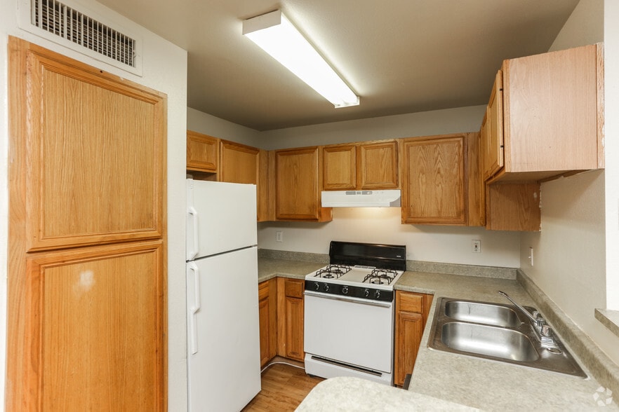 Amistad Apartments 202 W South Ave Donna TX 78537 Apartment Finder