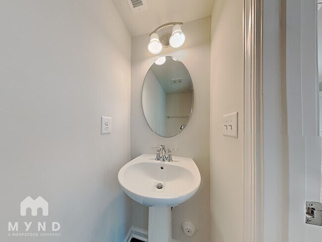 Building Photo - 4228 Audubon Pk Dr