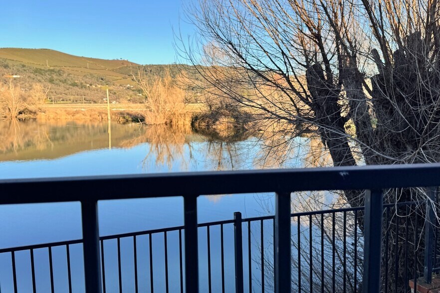 Building Photo - 695 Ketch Ct