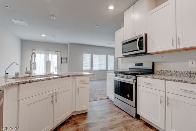 Building Photo - 4735 Ridgeley Ave