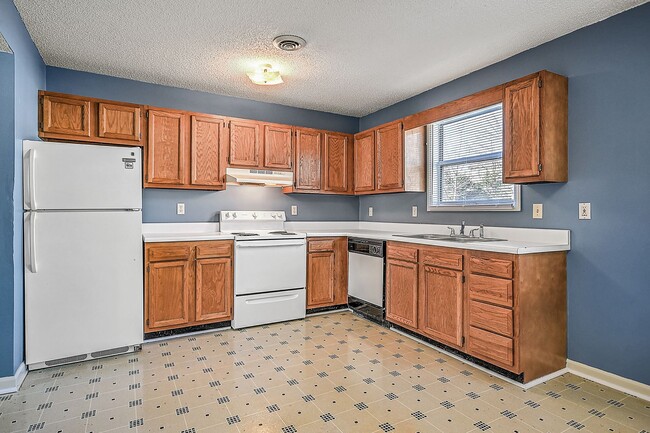 Building Photo - 360 Britton Ave