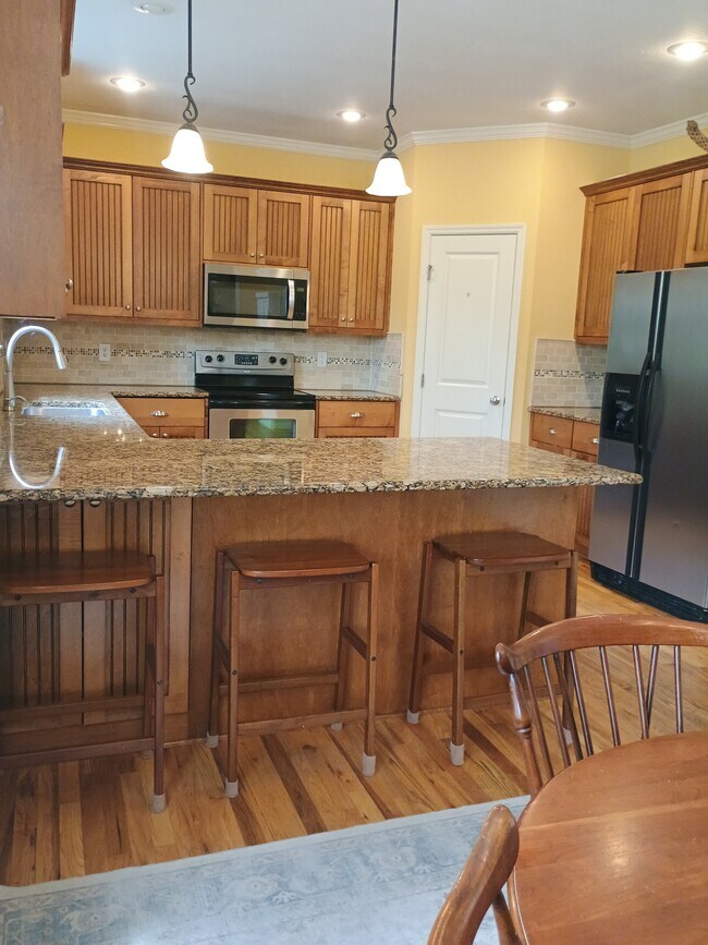 Building Photo - 2029 Sumter Landing Cir