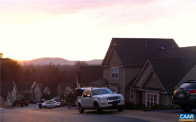 Building Photo - 1350 Stoney Ridge Rd