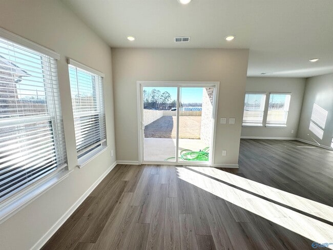 Building Photo - 29343 Satilla Cir