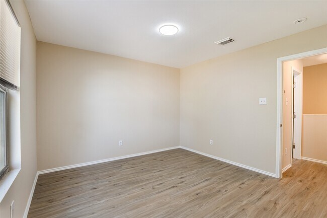 Building Photo - 7850 Maverick Trace Ln