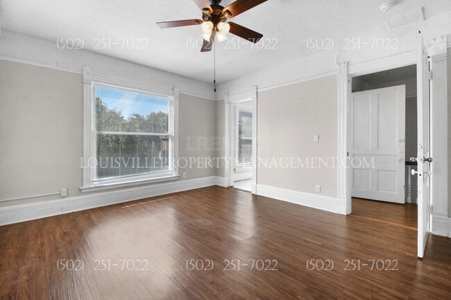 Building Photo - 1347 S Floyd St