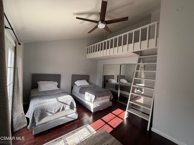 Building Photo - 9251 Notre Dame Ave