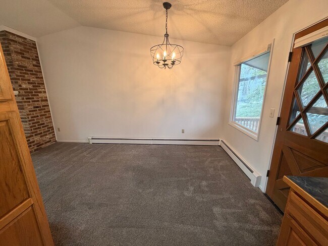 Building Photo - A beautiful and spacious (4) Bedroom home has what you need!