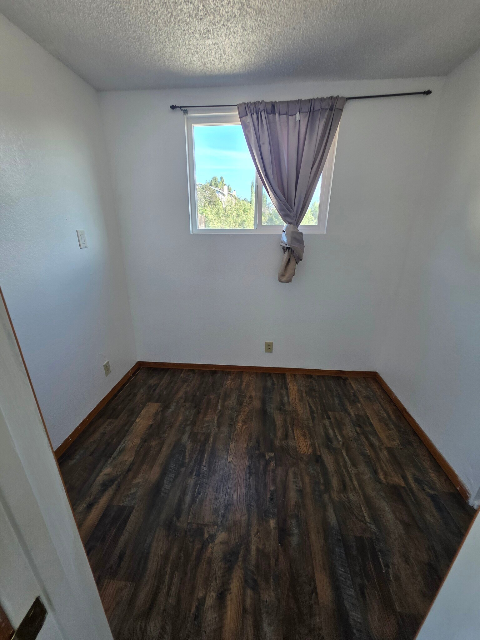 Building Photo - 23247 Raymond St