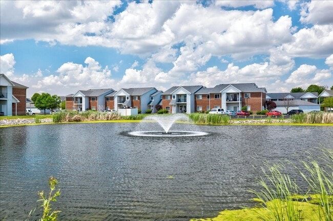 Building Photo - 3 bedroom 2 Bath Large Apartment Home $1,569/mo Rent