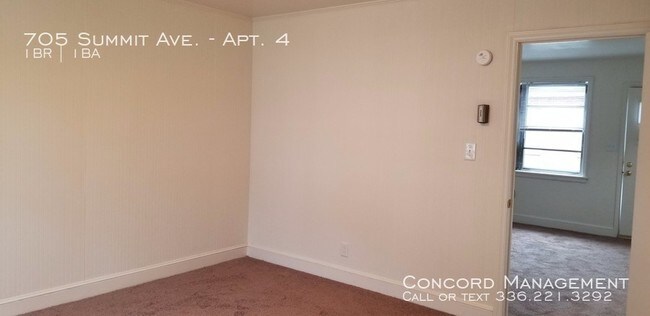 Building Photo - 705 Summit Ave Apt. #4
