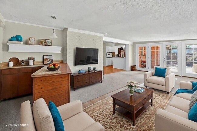 Building Photo - 3210 Cimmaron Ave