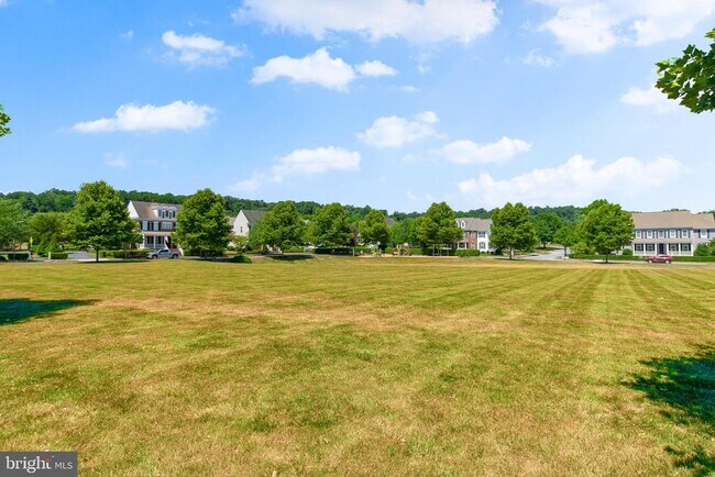 Building Photo - 1298 Vickery Ln