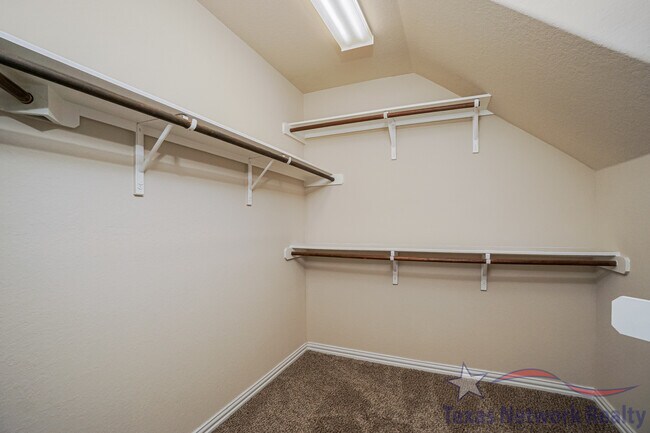 Building Photo - 7611 Presidio Haven